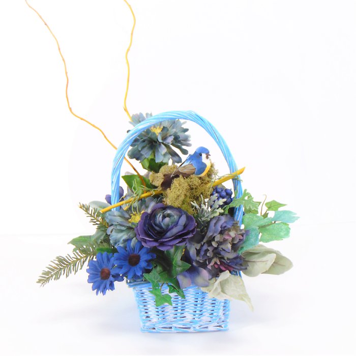 Bluebird Haven Silk Basket Design.