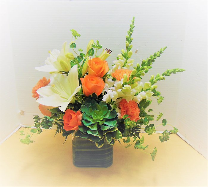 Creamsicle Succulent Bouquet