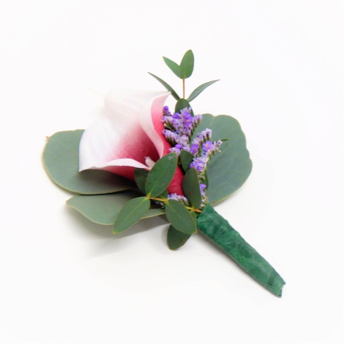 Single Calla Lily Boutonniere