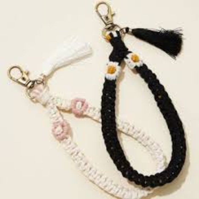 Macrame Flowers Wristlet  Tassel Keychain-Black